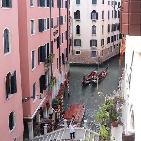 Ross' House 1 Apartment Venice Exterior photo